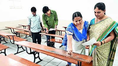 Bengaluru: Anticipating traffic jams, candidates told to reach CET centres near Kanteerava early