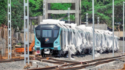 Metro installs cell towers, to earn Rs 120 crore