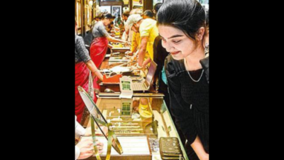 In notes, gold to cost Rs 70,000 per 10g