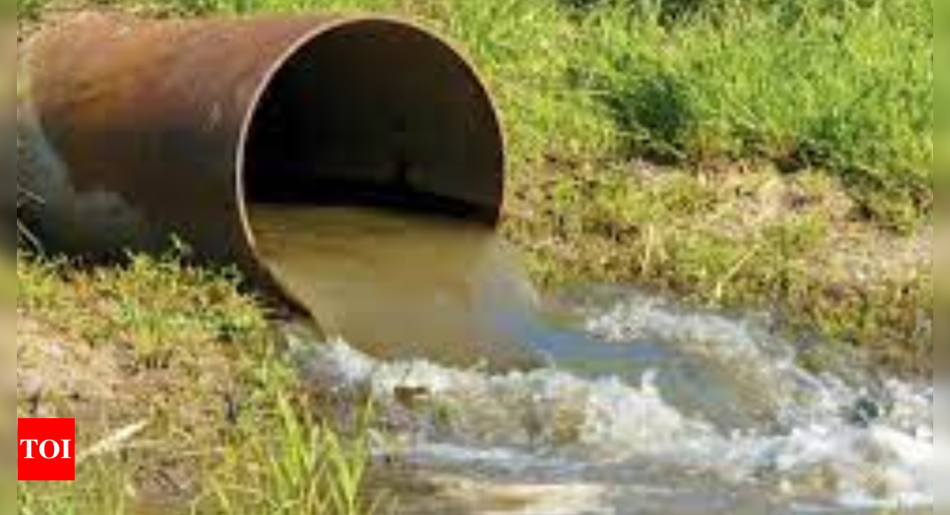 Panel to prevent sewage flow into Kushak drain | Delhi News - Times of ...