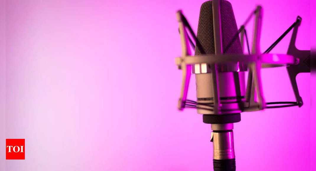 Best Podcast Equipment: Beginner & Pro Budget Recs for 2024