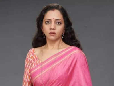 Sharmili Maa All Episode - Doosri Maa' actress Neha Joshi dons sarees that 'shape her overall appeal'  - Times of India