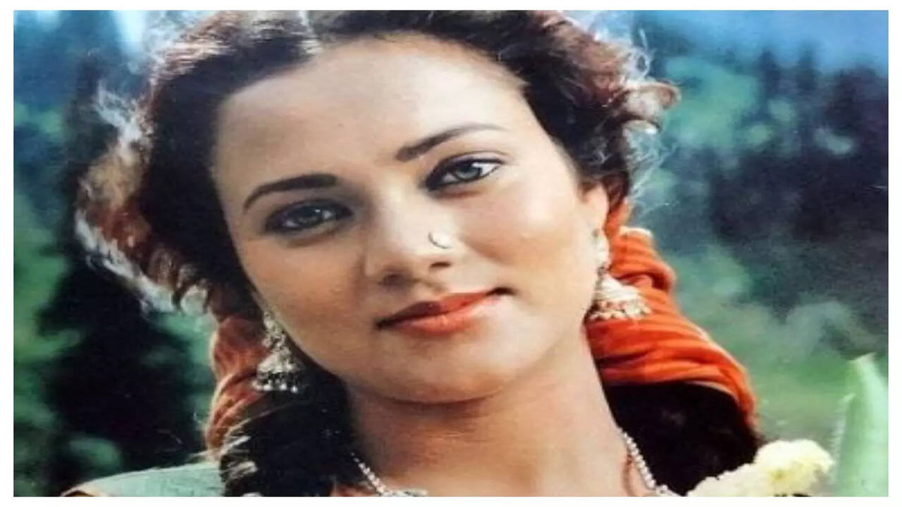 Mandakini husband name