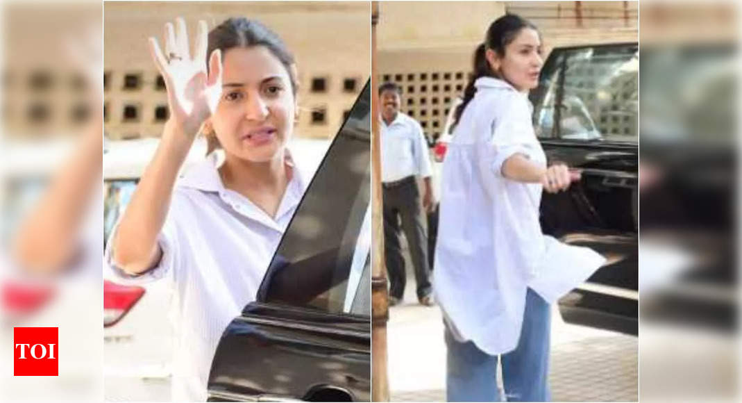 Anushka Sharma se niega a posar para los paparazzi mientras sale con Vamika, recibe una reacción mixta de los internautas |  noticias de cine hindi