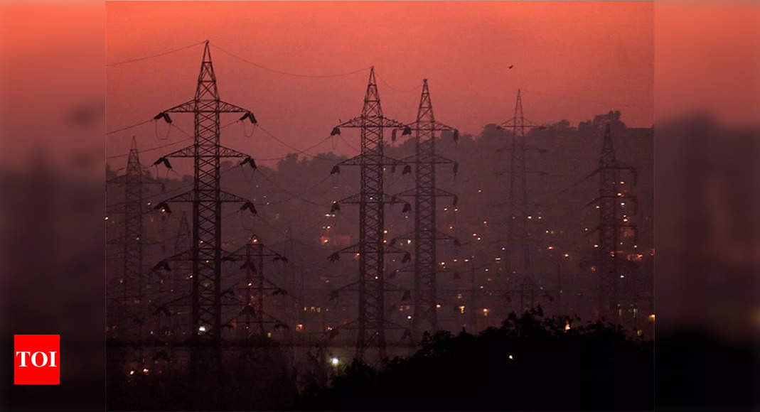 Blackout fear: Discoms’ dues dip 32% in a year – Times of India