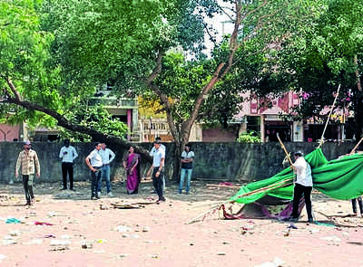 SMC team attacked during razing