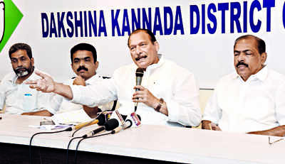 Cong guarantees: Ivan takes on BJP leaders