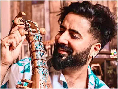 Jaan Nissar Lone elevating the soul-stirring sufi music of Kashmir to global heights