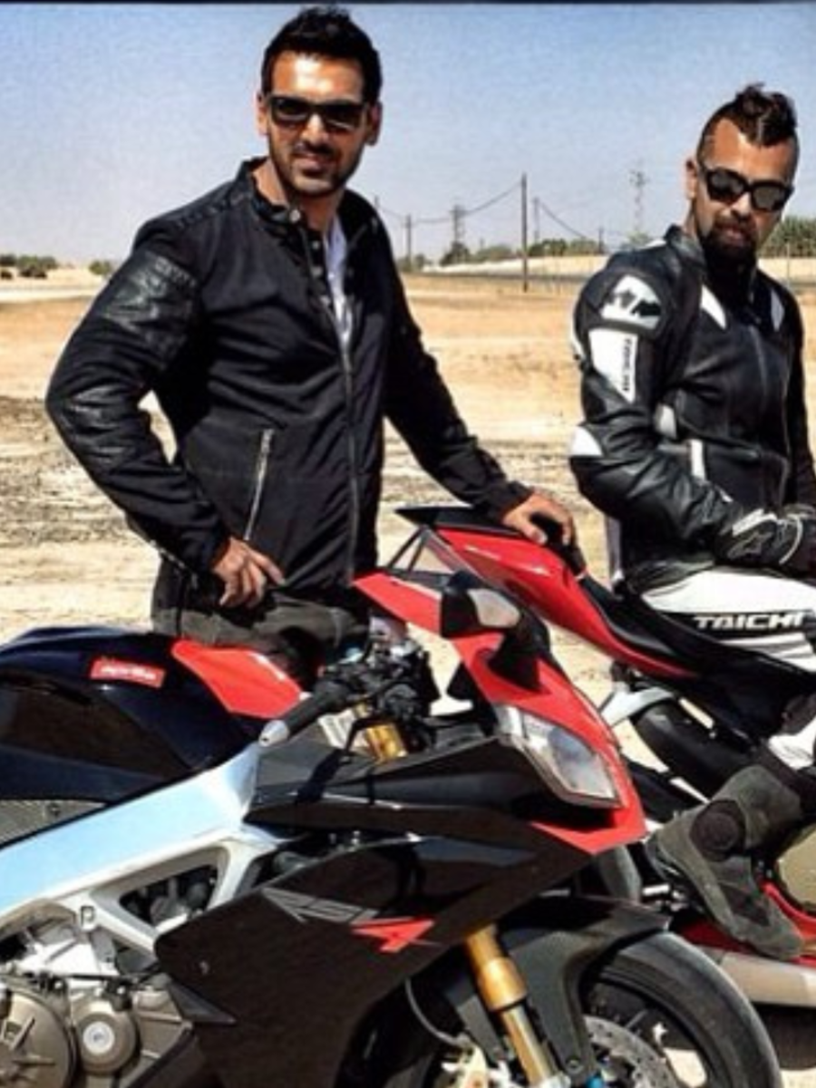 dhoom john abraham bike