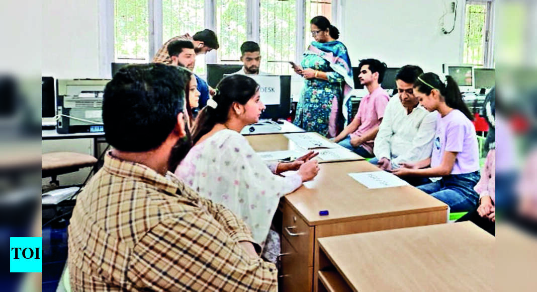Scd Govt College At Scd Govt College, Help Desk Eases Admission Woes Ludhiana News Times of