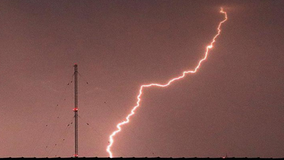 Heavy rain, wind knock out power in South Goa