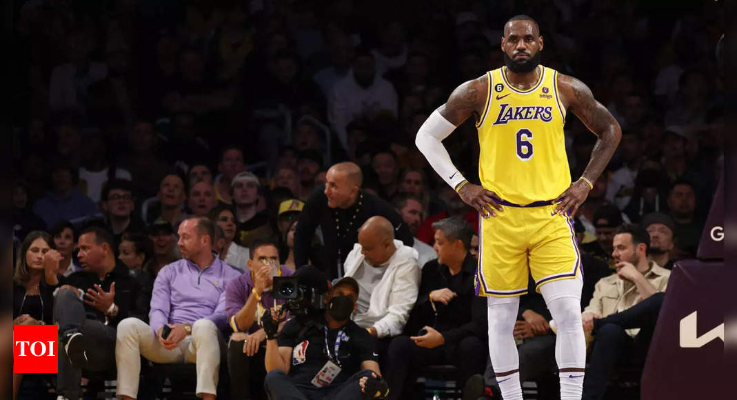 Will LeBron James give up NBA throne? | NBA News – Times of India