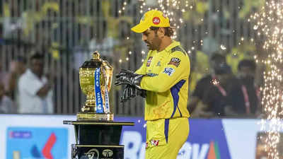 MS Dhoni looks to end career with a bang in IPL final