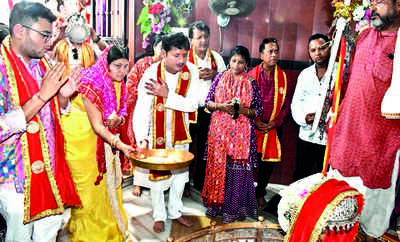 Sambalpur wears festive look for Sital Sasthi rituals