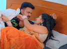Pawan Singh's new romantic song 'Liyaib Jake Savatin' is out!