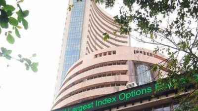 Markets bounce back from intra-day lows; settle higher on fag-end buying