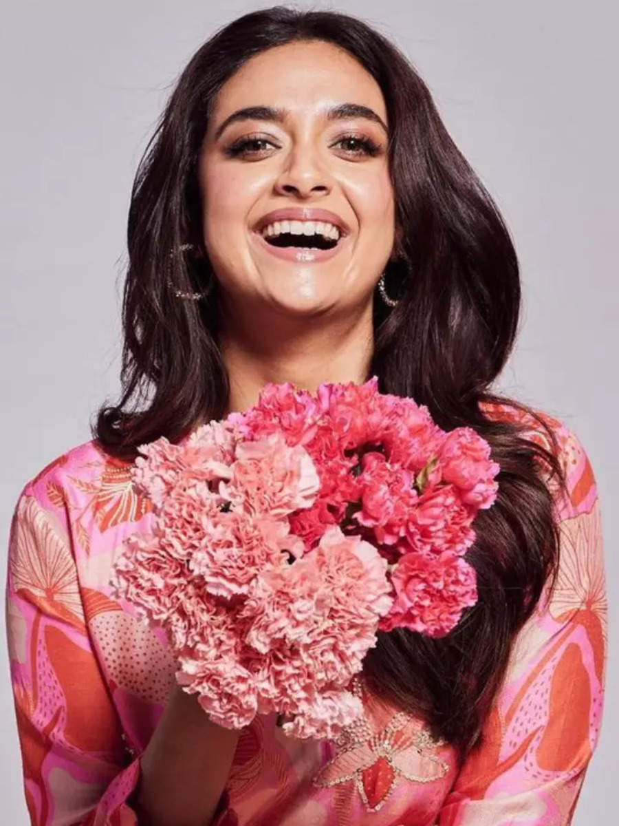 Keerthy Sureshs Love For Pink Times Of India 