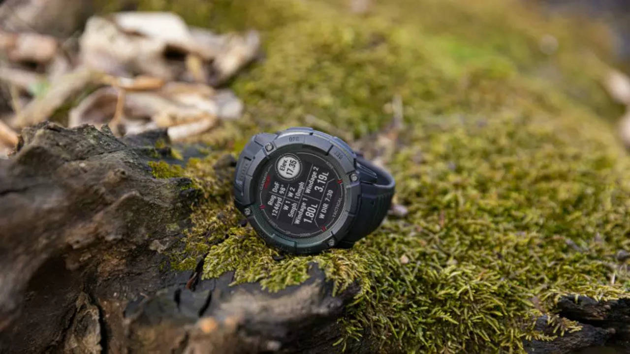 Garmin Instinct 2X Solar Rugged GPS Smartwatch, Moss with Power Glass Lens,  LED Flashlight