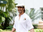 Vidyut Jammwal promotes IB 71 in style