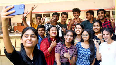 Maharashtra HSC Result 2023: Thane students score well in HSC