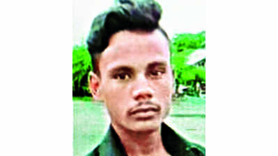 18-yr-old KMC labourer buried alive during sewer line work