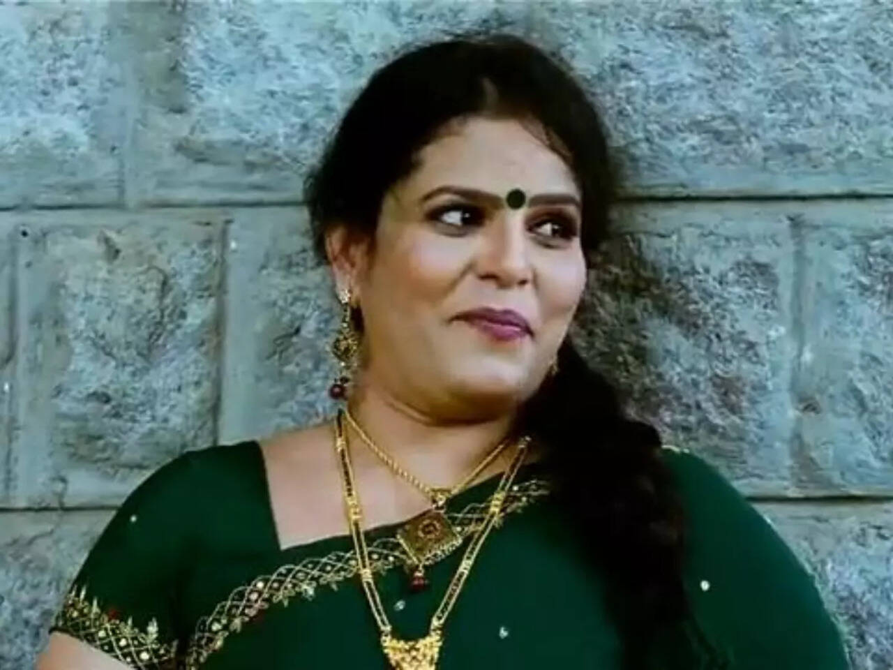 Karate Kalyani gets suspended from the Telugu Movie Artists Association  (MAA) over the NTR statute issue | Telugu Movie News - Times of India