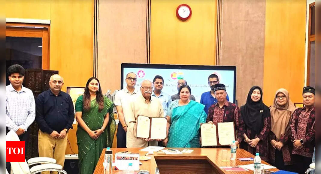 इंडोनेशिया की जंबी यूनिवर्सिटी ने नालंदा यूनिवर्सिटी के साथ किया एमओयू साइन | पटना समाचार – टाइम्स ऑफ इंडिया इंडोनेशिया की जंबी यूनिवर्सिटी ने नालंदा यूनिवर्सिटी के साथ किया एमओयू साइन | पटना समाचार – टाइम्स ऑफ इंडिया