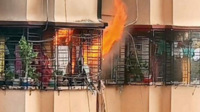 Fire at building in Dum Dum's Shyamnagar, residents evacuated