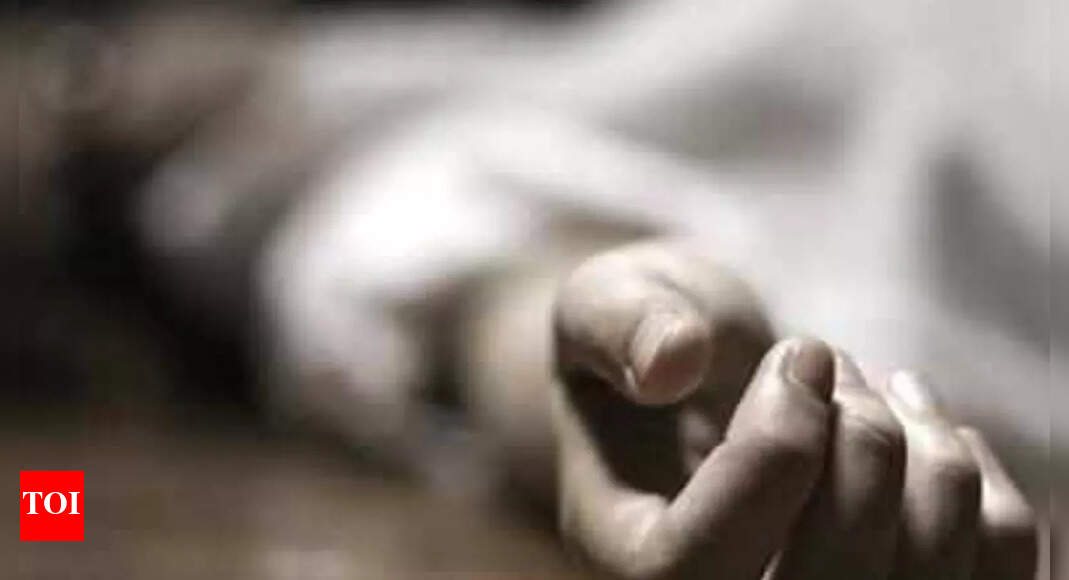 तेलंगाना के नलगोंडा में लड़की का पीछा करने के आरोप में किशोर छात्र की हत्या | हैदराबाद समाचार – टाइम्स ऑफ इंडिया तेलंगाना के नलगोंडा में लड़की का पीछा करने के आरोप में किशोर छात्र की हत्या | हैदराबाद समाचार – टाइम्स ऑफ इंडिया