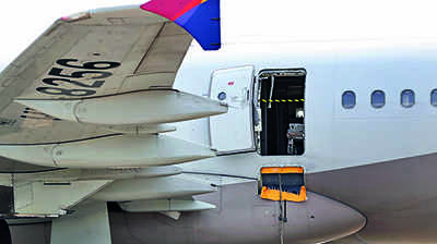S Korea detains flyer for opening plane door minutes before landing