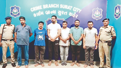 300 sahayak aspirants gave Rs 10 lakh each to clear exam