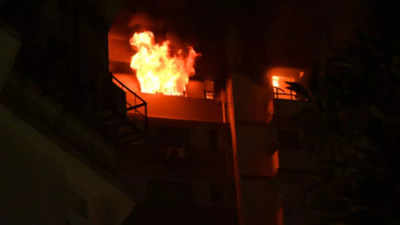 Fire breaks out in high rise near Breach Candy Hospital in Mumbai