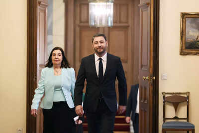 New Greek parliament convenes, only to be dissolved as early as Monday