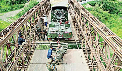 Army intercepts messages, fears ‘likely use of human shield’ in Manipur attacks