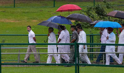 Congress terms President's exclusion 'black day' for Indian democracy
