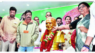 Glowing tributes paid to NTR on birth centenary
