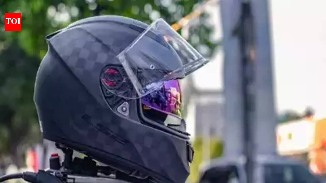 beats motorcycle helmet speakers 7 Best Motorcycle Helmet Speakers: Enjoy Music and Calls While Riding