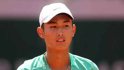 Shang Juncheng fails to end China's 86-year wait at French Open