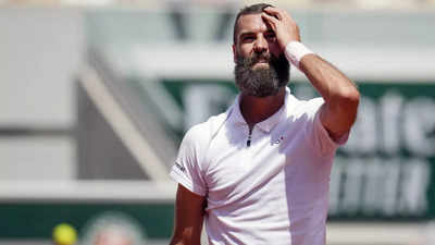 Benoit Paire keeps his cool but makes another early Paris exit
