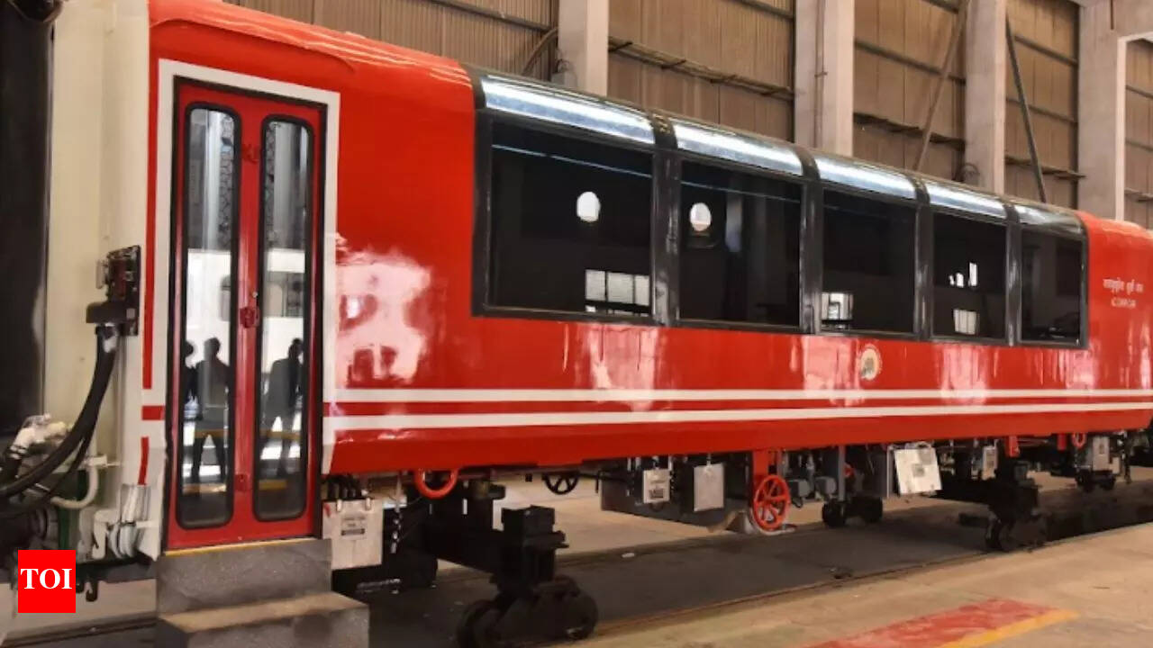 Rail Coach Factory unveils narrow gauge coaches for Kalka-Shimla railway |  Ludhiana News - Times of India