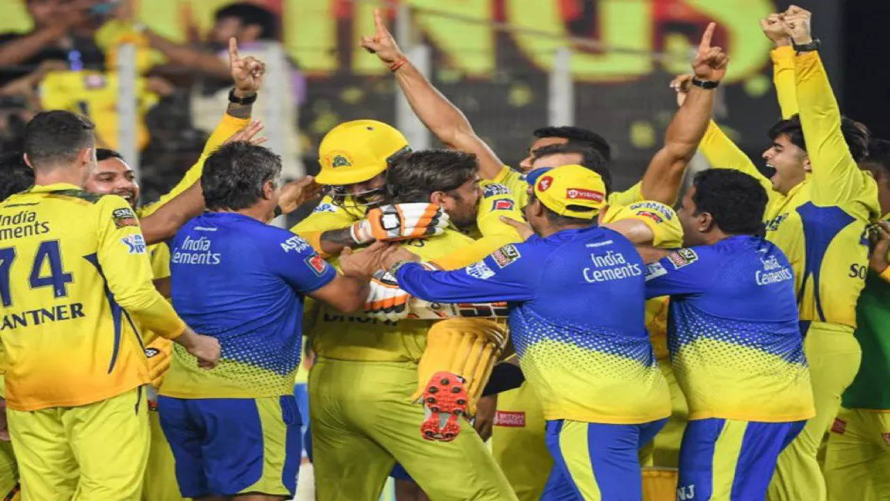 CSK vs GT highlights, IPL 2023 Final: Chennai Super Kings beat defending  champions Gujarat Titans in rain-marred final to clinch 5th title - The  Times of India