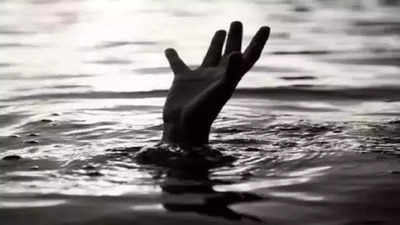 11-yr-old drowns while swimming