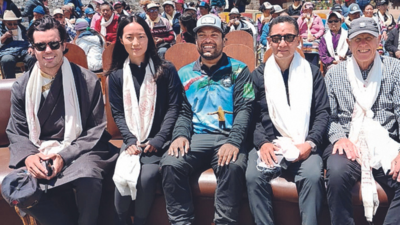Tenzing, Hillary kin tell summit tales on 70th yr of 1st Everest ascent