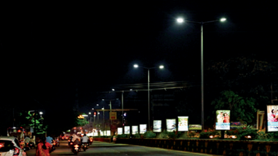 Work to add 7,701 new street lights in Coimbatore city begins