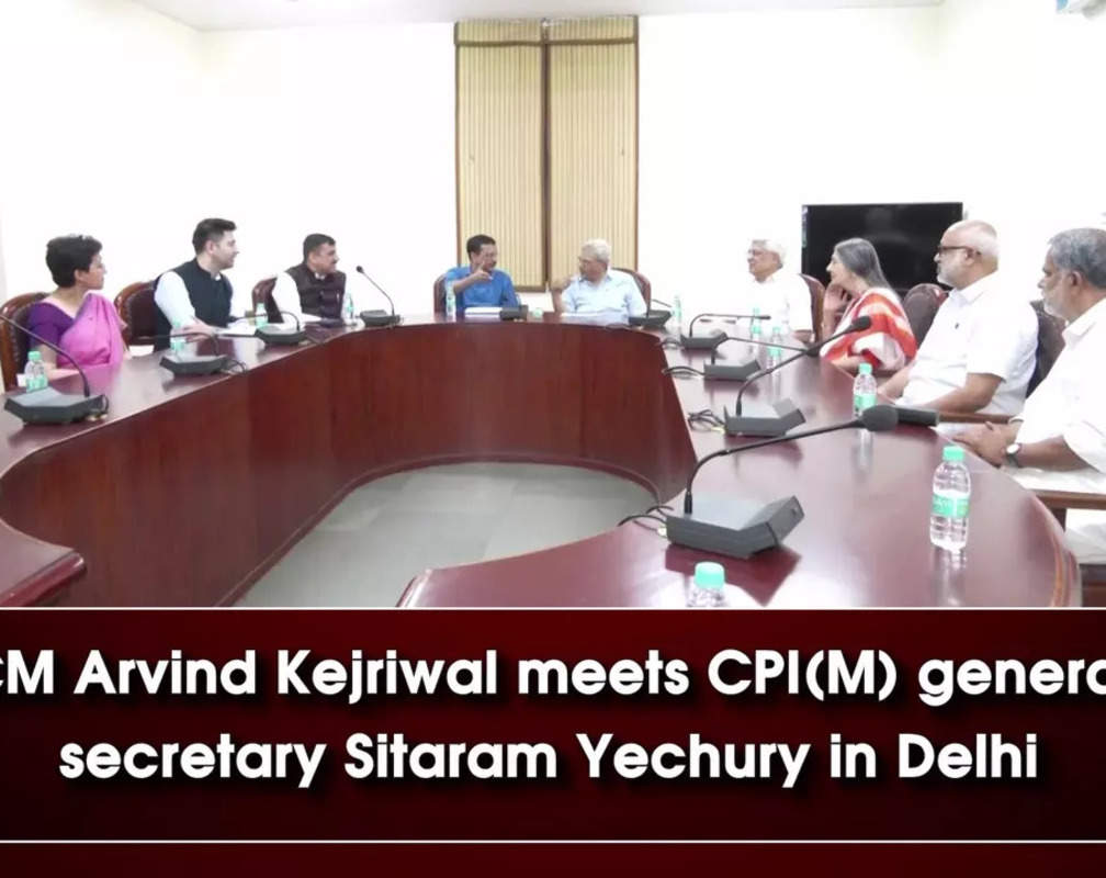 
CM Arvind Kejriwal meets CPI(M) general secretary Sitaram Yechury in Delhi
