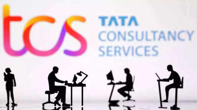 TCS issues memo to employees not adhering to office roster