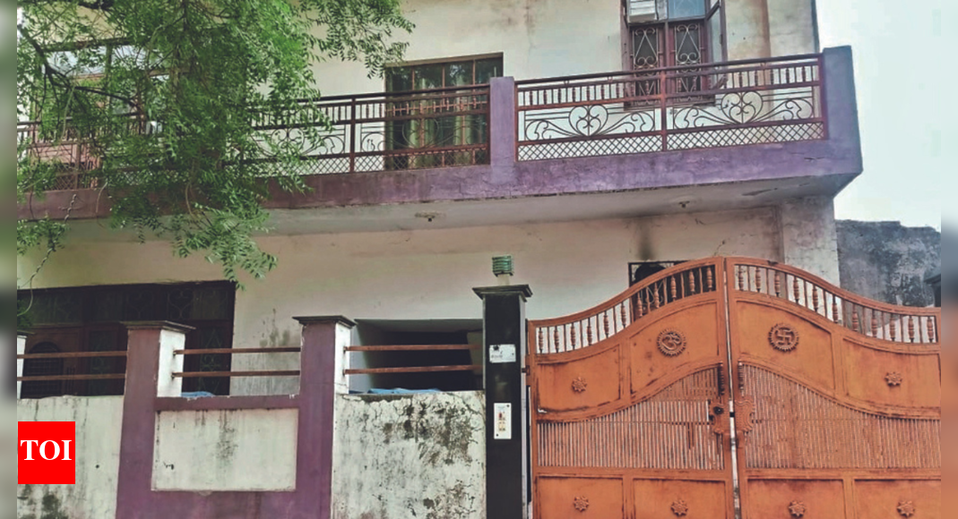 Second Meth Lab Busted In Less Than 2 Wks In Gr Noida Noida News