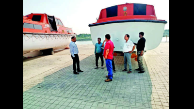 Varanasi to get water taxi service from June 15