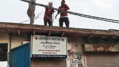 Pollution board snaps power to dyeing units releasing chemicals into Hindon in Noida