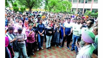 No exam as college staff oppose centralised portal